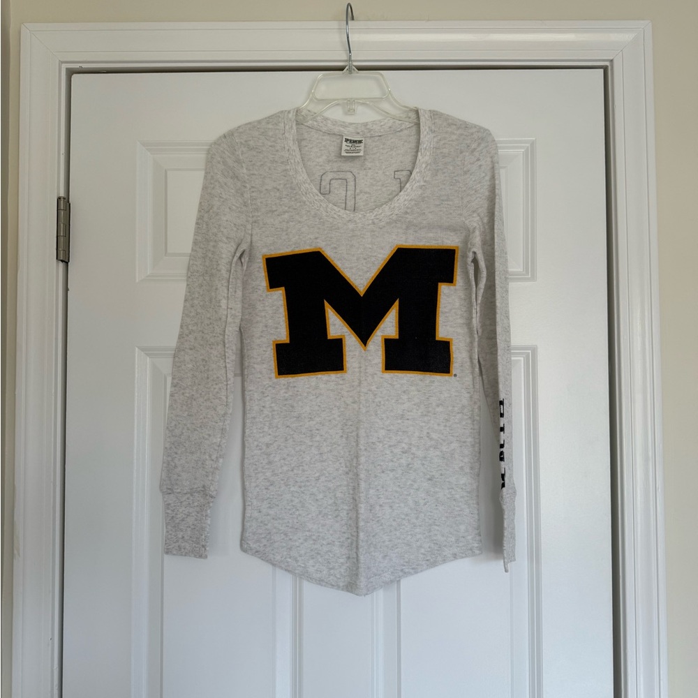 Victoria’s Secret Pink University of Michigan Long Sleeve Top